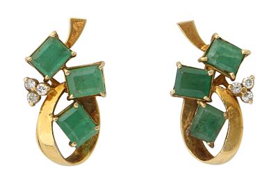 PAIR OF 14K GOLD EARRINGS. Studs set with emeralds and small diamonds. Weight approx. 5 gm.