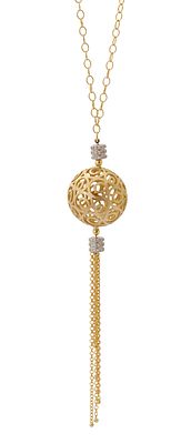 14K GOLD PENDANT. Ornate ball in fine Goldwork, featuring a Pendant set with small diamonds and 