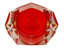 MURANO. GLASS BOWL. Diamond pattern in red on a white background. Width: 20 cm.Image - 2