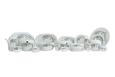 ROSENTHAL. GERMAN PORCELAIN SERVICE SET. Decorated with delicate green foliage in a green tone. 