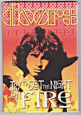 The doors - Print on canvas attached to wood.
Dimensions: 22.5X15 cm.