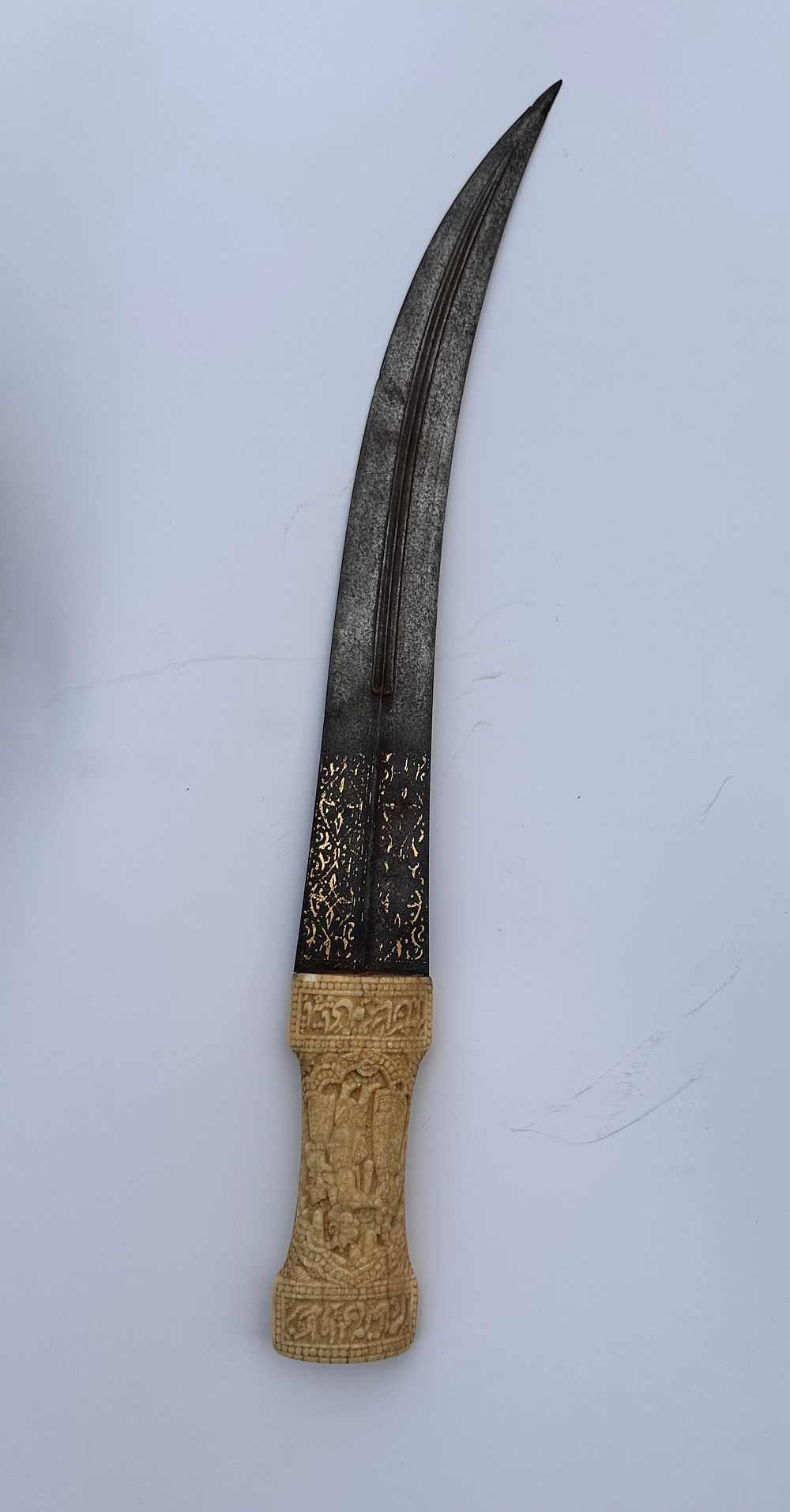 TLV-VINTAGE | Auction 108 | Eclectic Sale – Judaica, Jewelry & Collectibles
