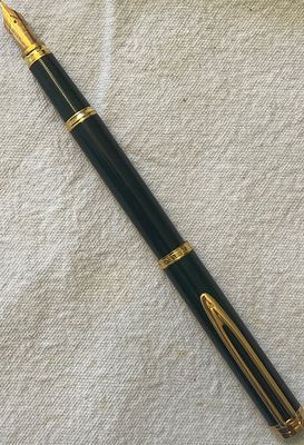 WATERMAN 100. עט נובע וינטג' - Waterman 100 Ideal , עט נובע ירוק , זהב 18K Nib 750 תוצרת צרפת. 