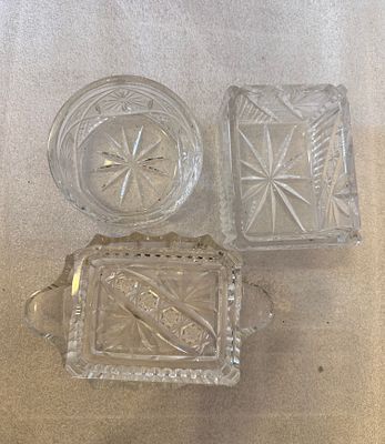 לוט כלי קריסטל VINTAGE מרהיבים בעבודת יד. לוט כלי קריסטל מסיביים ועתיקים, תחילת עד אמצע מאה 20 