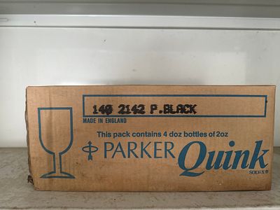 ‏פרקר - , NOS. Parker pens vintage ink . מיכלי דיו לעט נובע, פרקר קווינק 
ארגז עם 48 בקבוקי דיו 