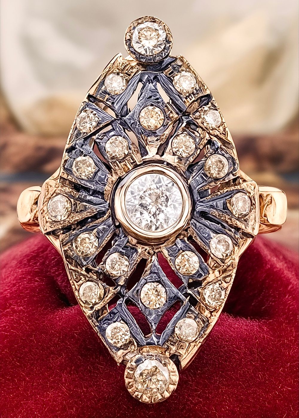 Anello in stile antico fine 800 victorian oro 9kt e argento con diamanti taglio rose 1.50 ct. An 