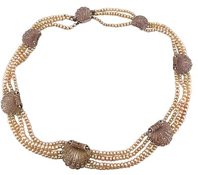 Platinum necklace with certified natural saltwater pearls. Authentic antique Art Deco 1930-1940 