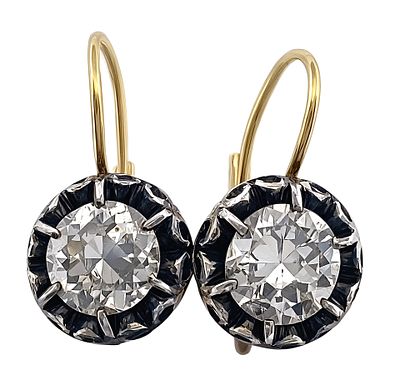 Antique patch earrings with old mine diamonds 2.97 ct. Handcrafted and hand-pierced. 
They 