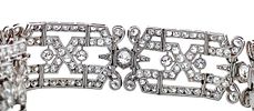 Authentic Art Deco bracelet from the 1920-1930 period in platinum, 41.85 grams. Authentic Art Image - 4