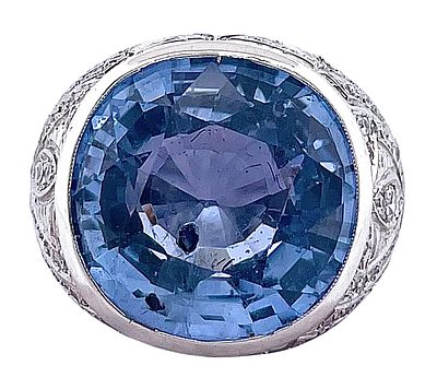 Vintage ring with natural Burmese sapphire, certified 25.00 ct, in 18kt white gold, 22.27 g. Vin 