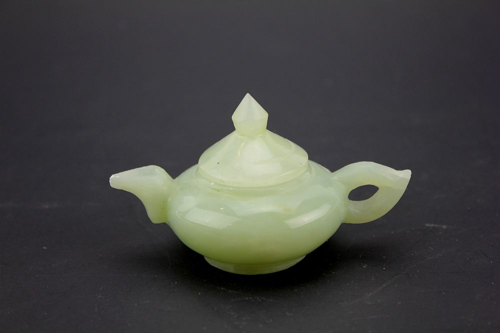 Lot 154: Chinese Jade Miniature Teapot with Lid