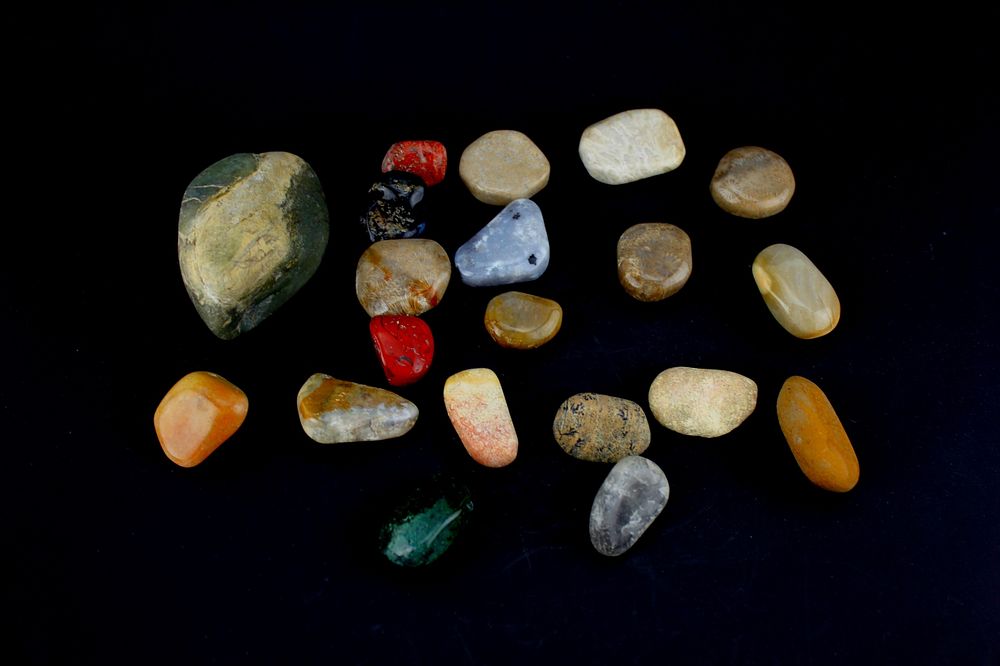 Lot 343: Lot of 20 Assorted Tumbled Gemstones
