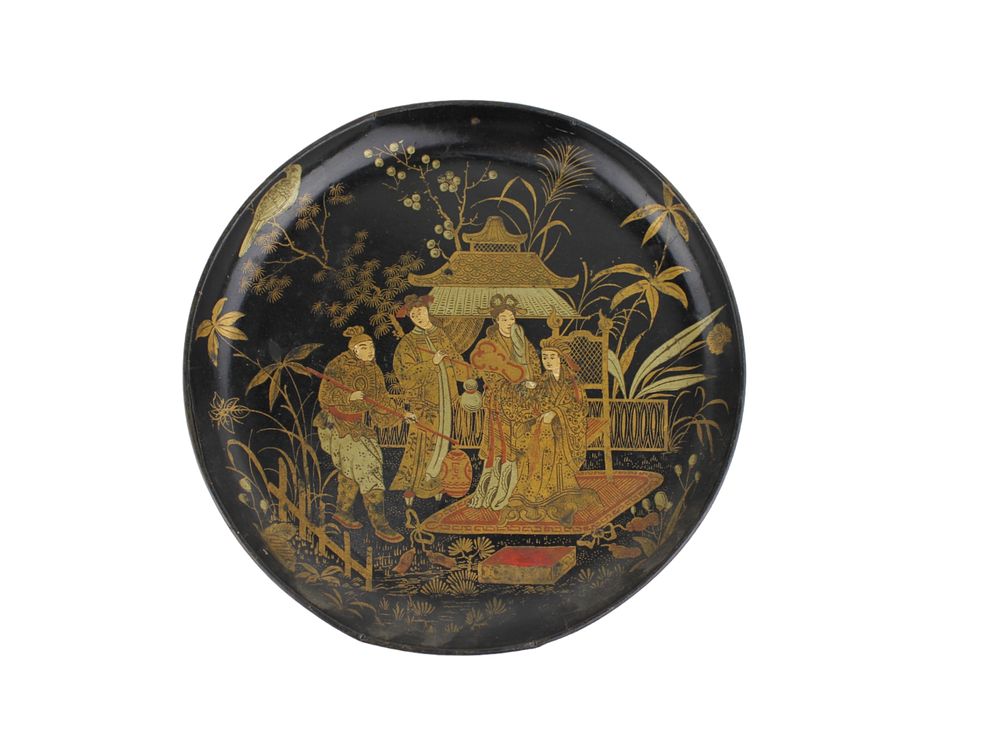 Lot 349: Antique Chinese Lacquer Plate with Court Scene