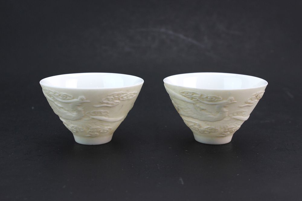 Lot 377: Pair Chinese White Porcelain Phoenix Cups