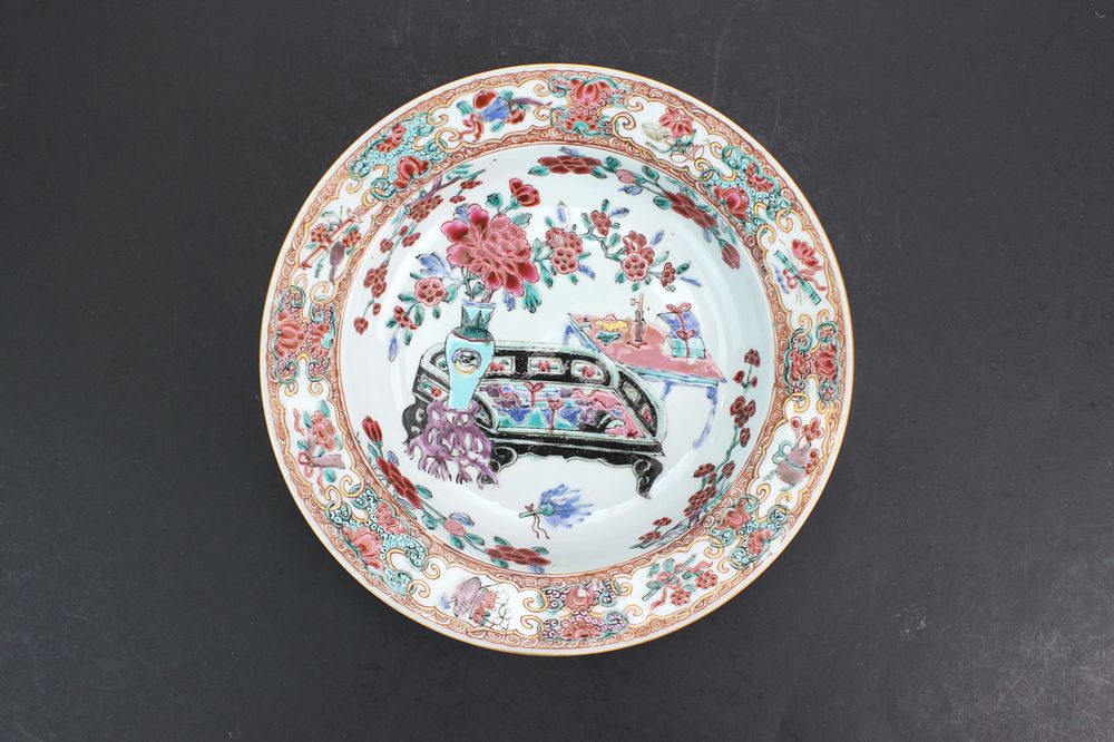 Lot 393: Chinese Export Famille Rose Deep Plate