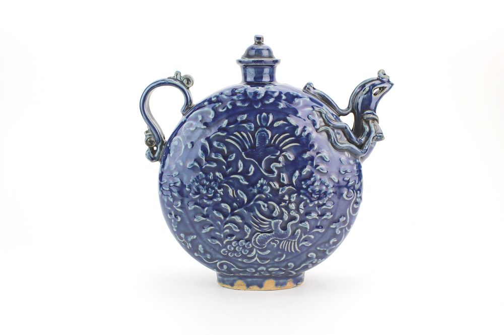 Lot 396: Chinese Blue Glazed Phoenix Moon Flask