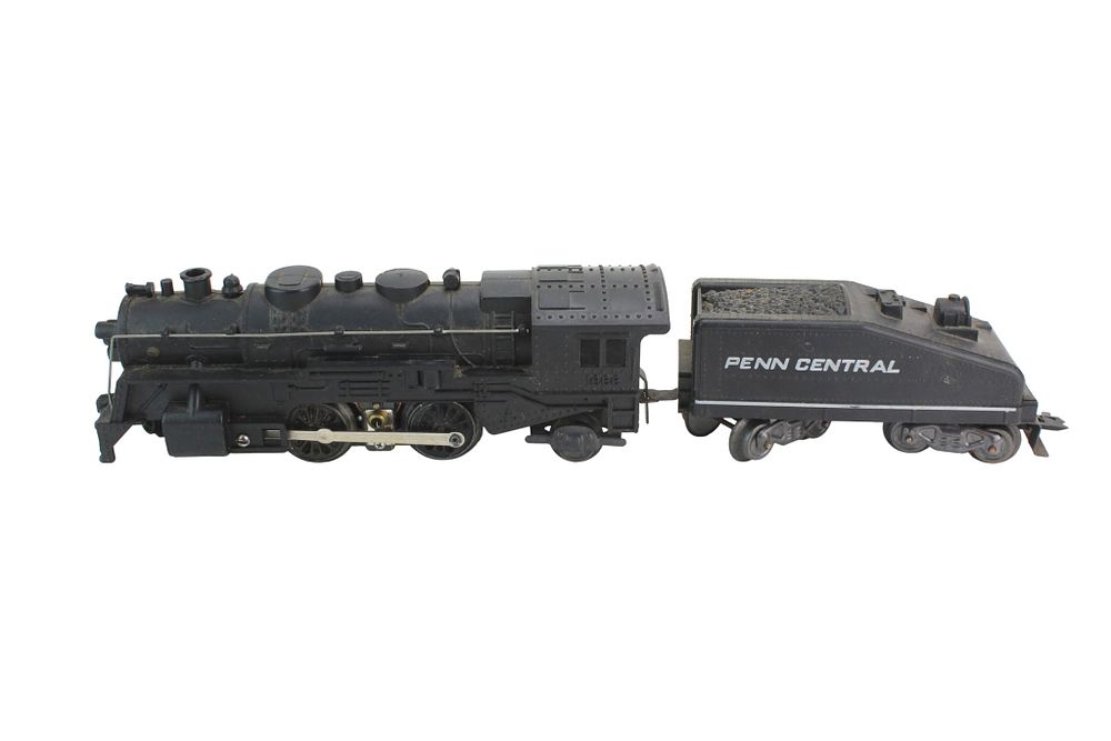 Lot 418: Vintage Penn Central Model Train Engine & Tender