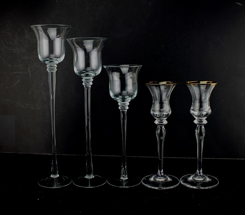Lot 565: Set of Five Clear Glass Goblets