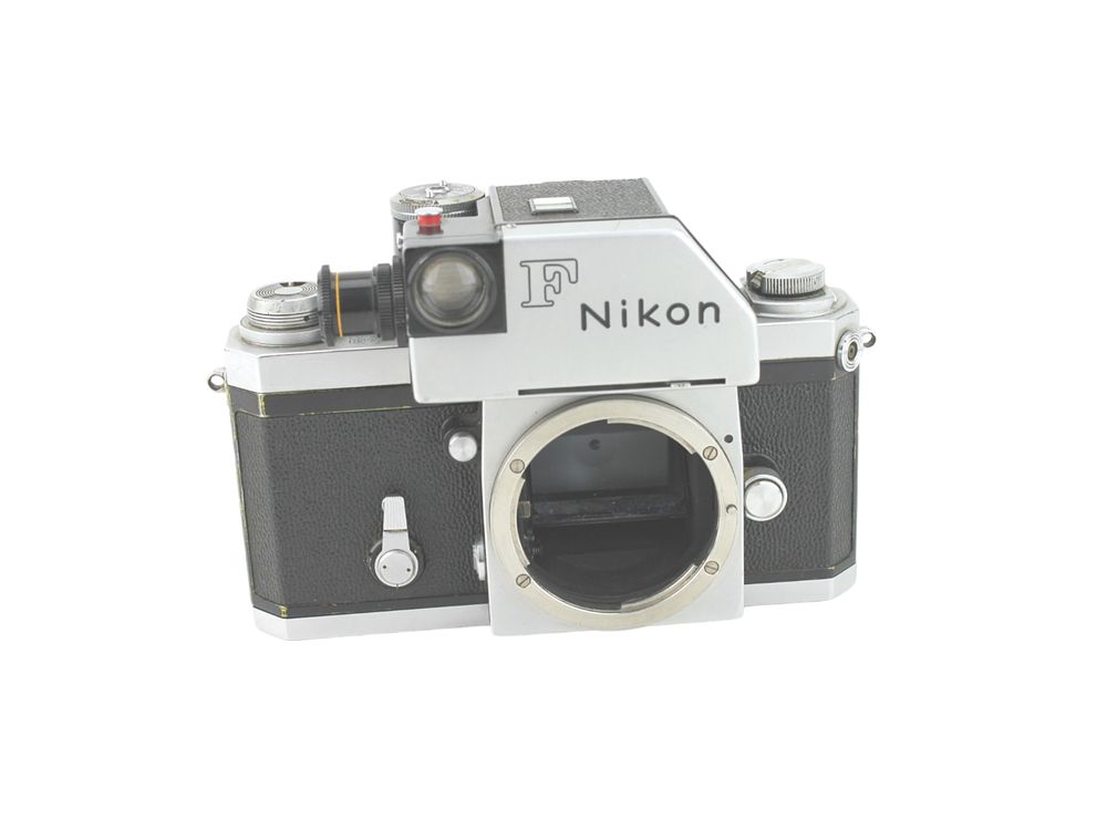 Lot 645: NIKON F PHOTOMIC 35MM SLR CAMERA BODY