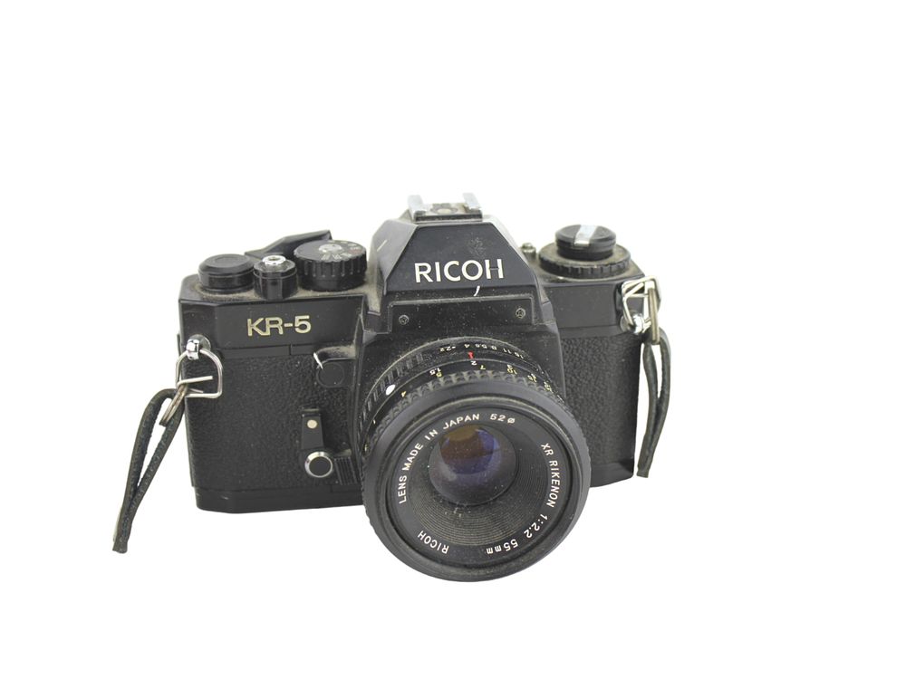 Lot 653: RICOH KR-5 (BLACK)  35MM SLR CAMERA
