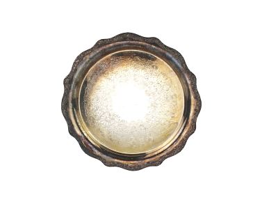 W. M. Rogers 372 Silver Plate Round Tray. Round silver plate tray by W.M. Rogers, marked "372," 