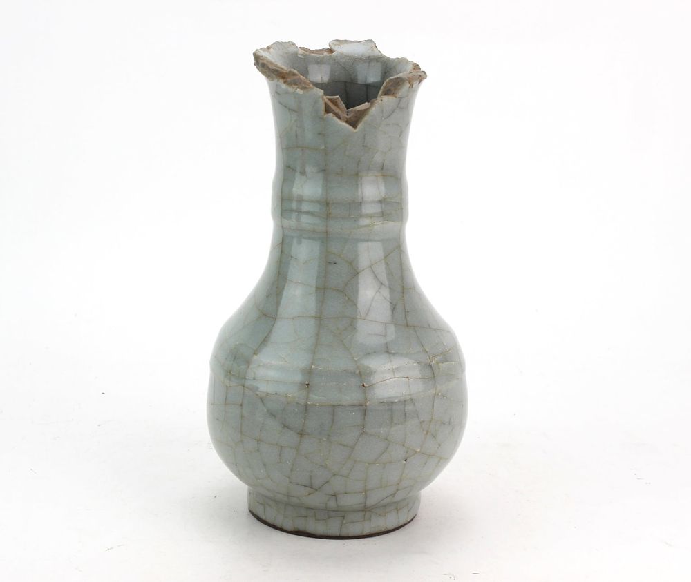 Lot 228: Chinese Celadon Crackle Glaze Porcelain Vase