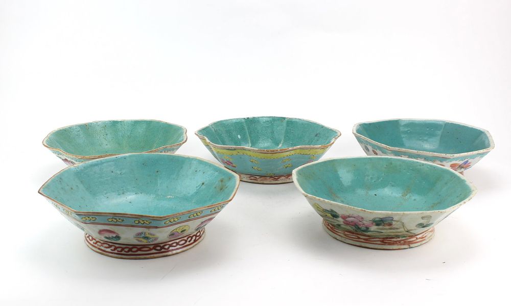 Lot 271: Five Chinese Famille Rose Bowls