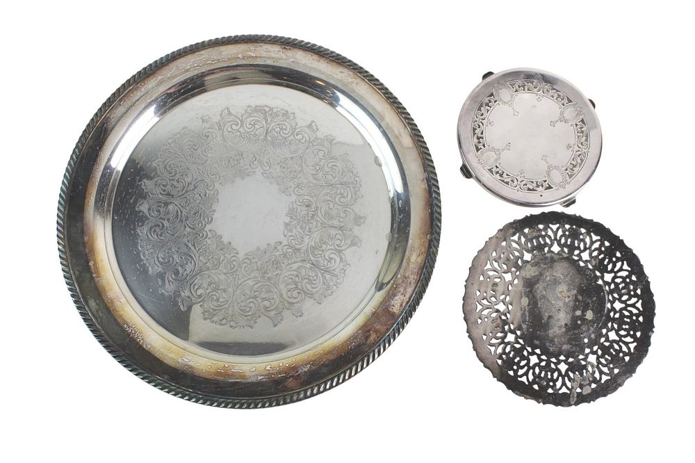 Lot 334: Three Silverplated Serving Items