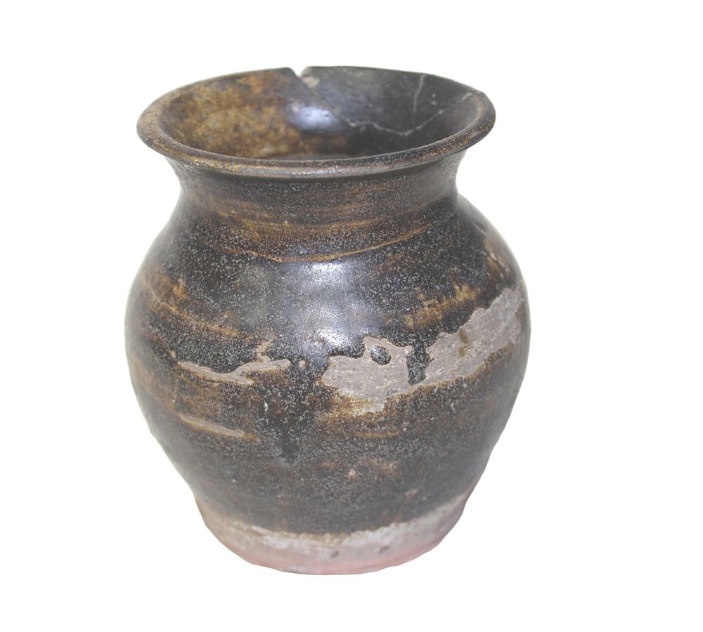 Lot 503: An Early Chinese Pottery Jar