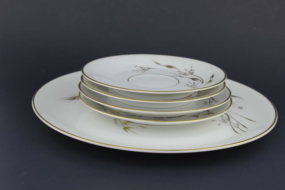 Lot 507: Five H & C Heinrich Golden Crown E & R Plates