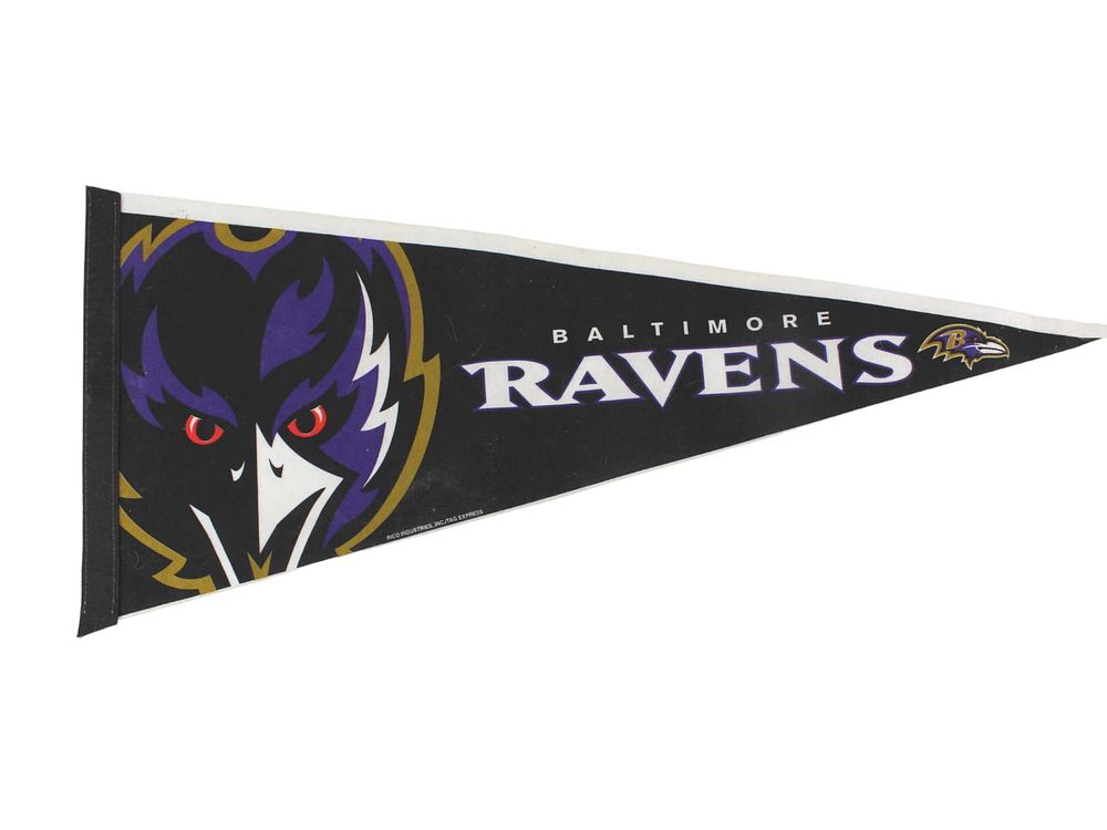Lot 539: Baltimore Ravens Pennant