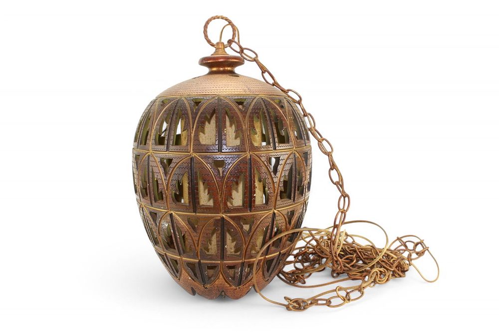 Lot 573: Art Deco Carved Ceramic Swag Lamp