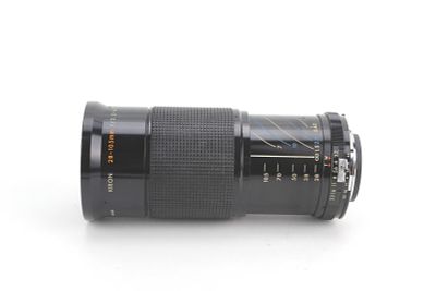 Kino Precision Kiron 28-105 mm Macro 1:4 MC Lens. Kino Precision Kiron 28-105 mm f/3.2-4.5 Macro 