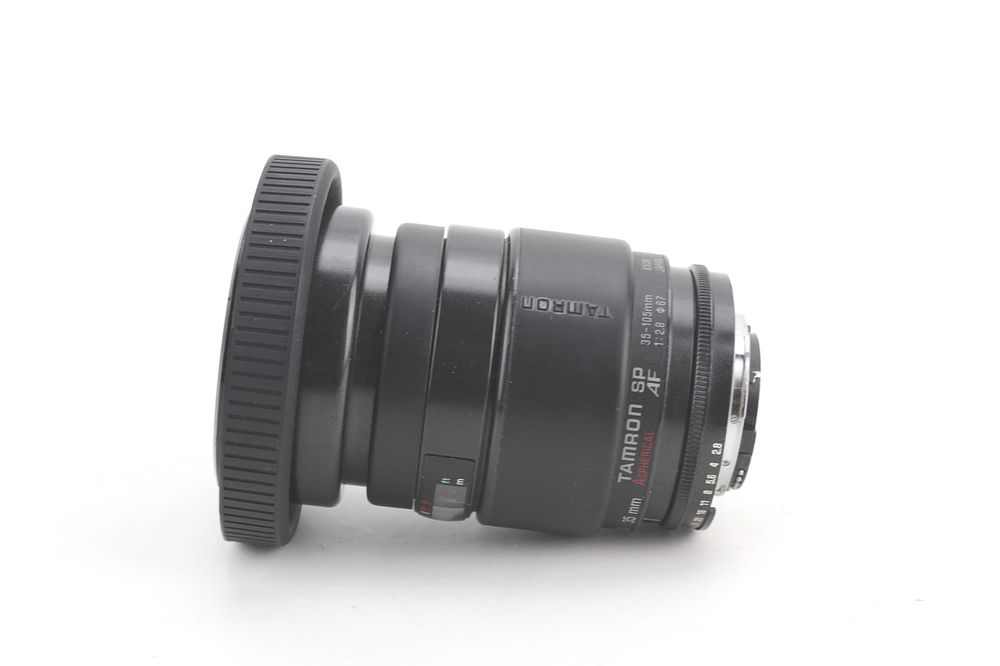 Lot 608: Tamron Aspherica AP AF 35-105mm 1:2.8 lens