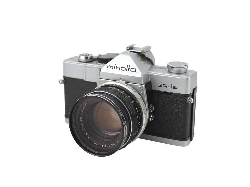 Lot 679: Minolta SR-1S 35mm SLR camera