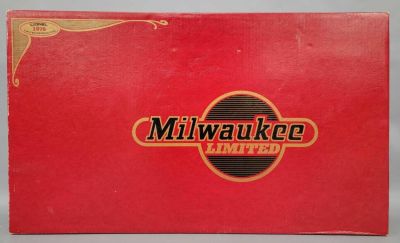Lionel O gauge 1867 Milwaukee Limited freight set in original box. This set is C8 unrun with 