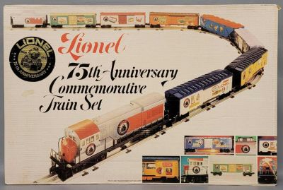Lionel O gauge 1585 75th Anniversary set in original box. This set is C8-9 unrun with excellent 