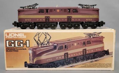 Lionel O gauge 8753 GG-1 Pennsylvania Electric in original box. This looks to be unrun 