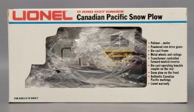 Lionel O gauge 8264 Canadian Snow Plow in original box. Unit looks lightly run C8, one small 