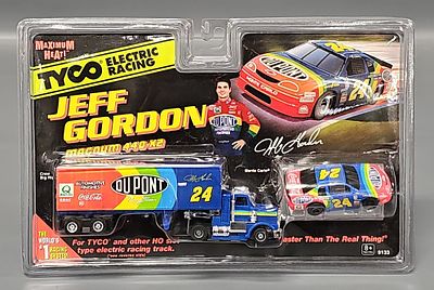 Tyco Magnum 440-X2 Jeff Gordon DuPont Chevrolet Racing Team on Card, still perfectly sealed on 