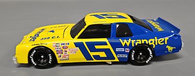 Action 1/24 Die Cast NASCAR Dale Earnhardt #15 Wrangler Ventura 1/2508. Action 1/24 Die Cast 