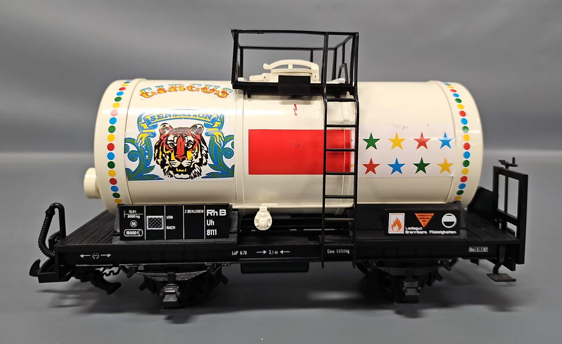 Lot 33 - LGB G Gauge 4040 EC Circus Tank Car in Original Box
