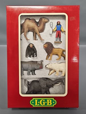 LGB G Scale 5027 Assortment of Animals Set in Original Box. The set includes a collection of 