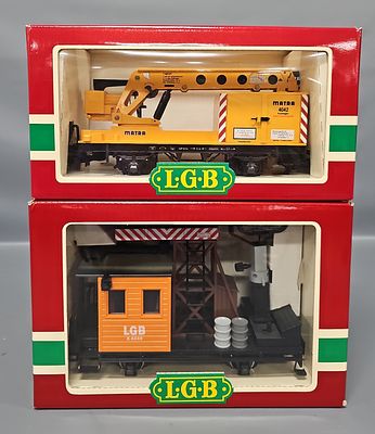 Two LGB G Gauge Specialty Rolling Stock in Original Boxes 4042 4049. Two LGB Specialty Rolling 