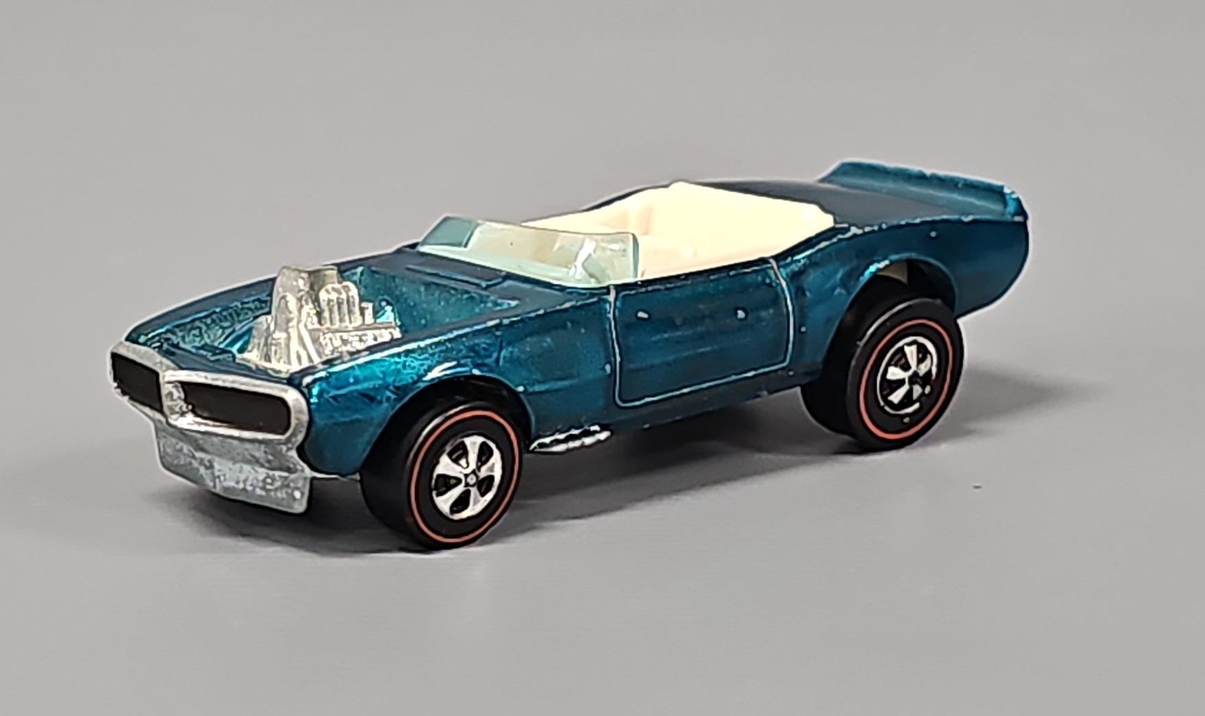 Lot 21 - Redline Hot Wheels Aqua Light My Firebird | Toys Trains