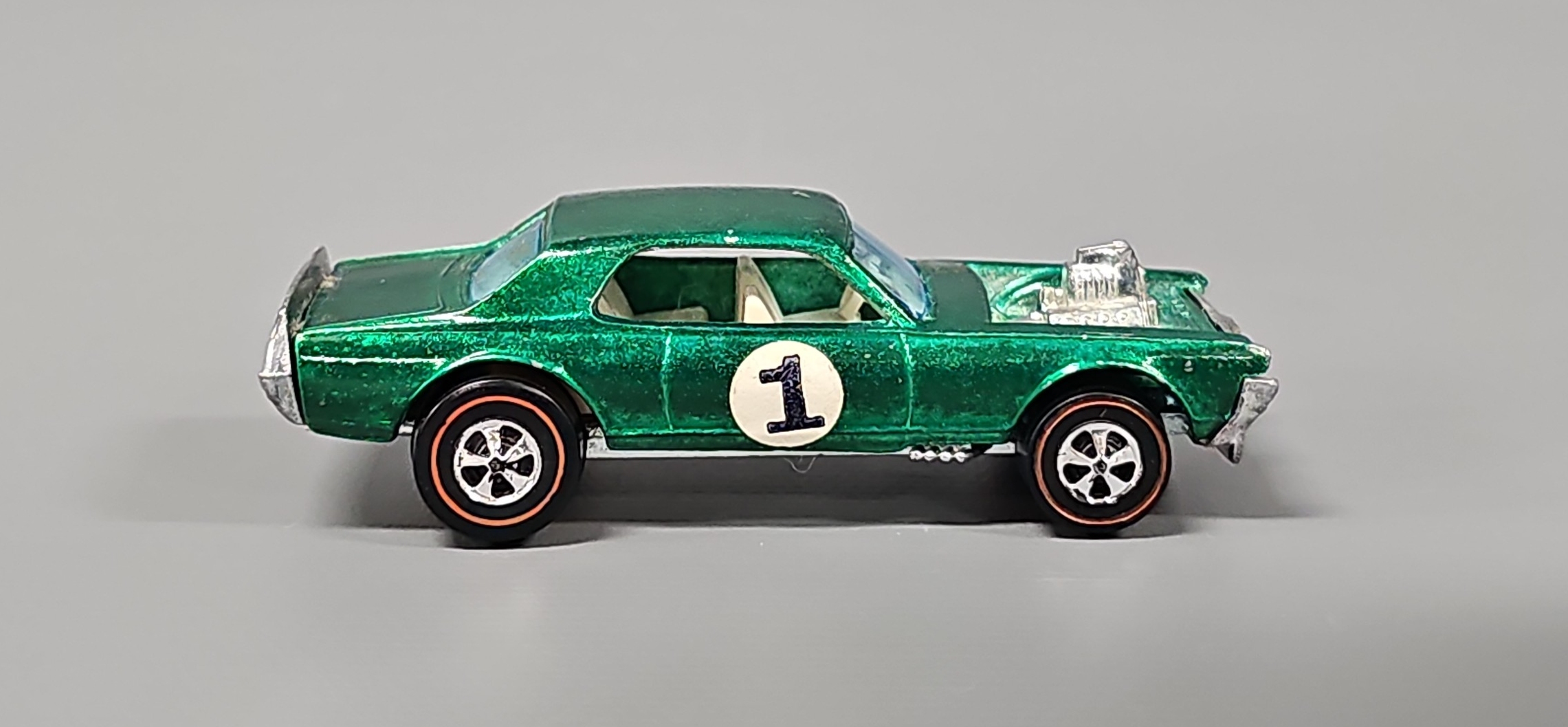 Lot 47 - Redline Hot Wheels Green Nitty Gritty Kitty | Toys Trains
