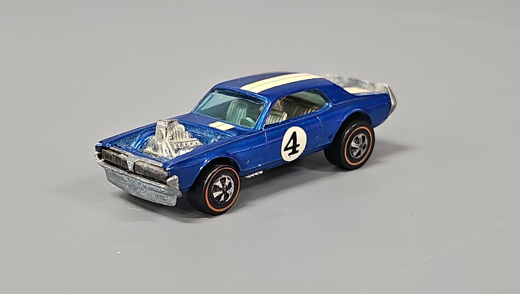 Lot 50 - Incredible Redline Hot Wheels Dark Blue Nitty Gritty