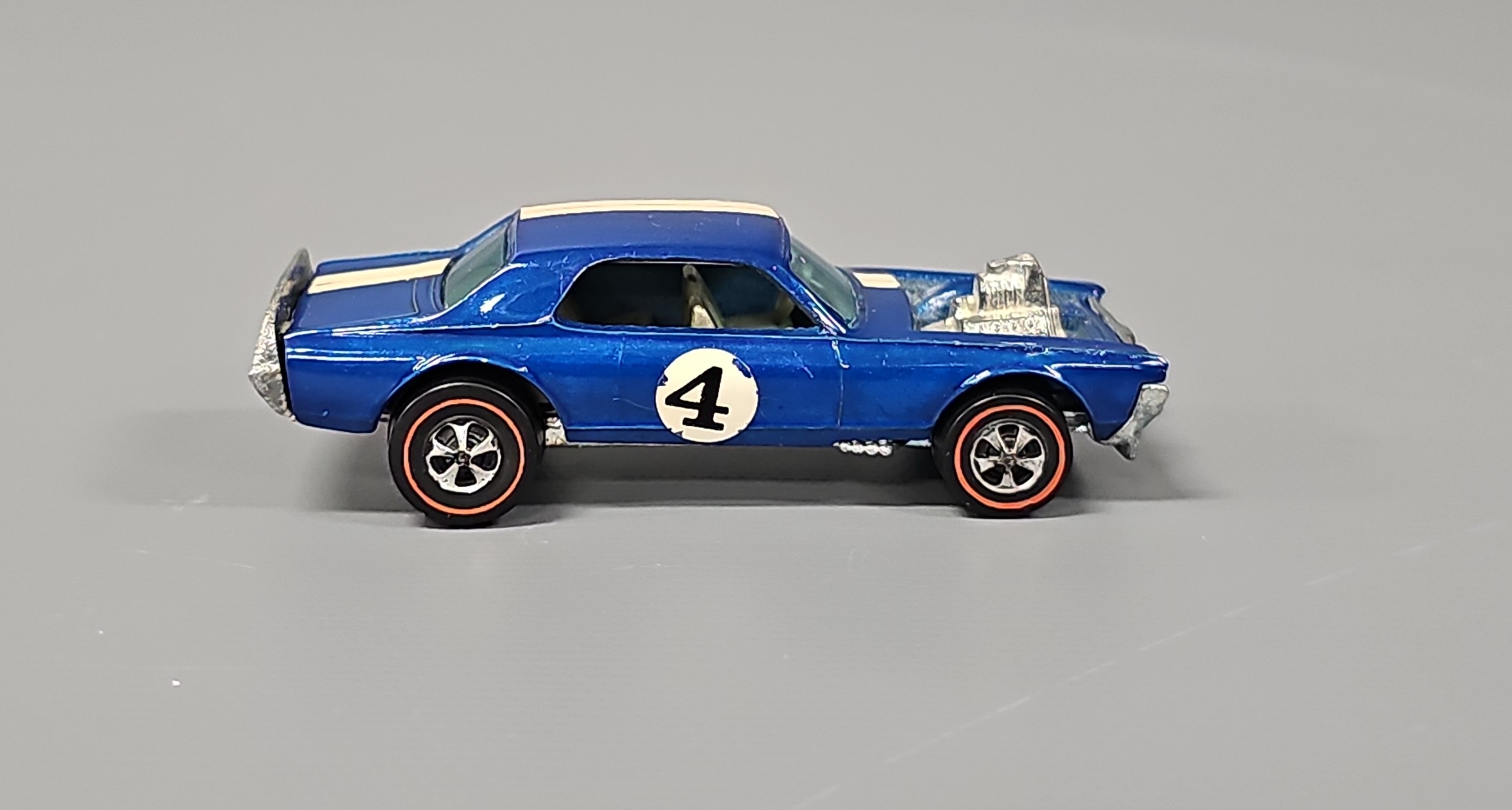 Lot 50 - Incredible Redline Hot Wheels Dark Blue Nitty Gritty
