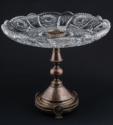 Ваза - фруктовница. Россия. 1892. Хрусталь, алмазная грань, серебро, чеканка. Выс. - 27 см 