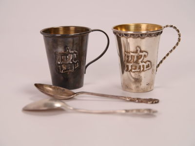 2 silver cup for kidush and 2 silver spoons. sterling silver (925), each cup is 28 gr. and each 